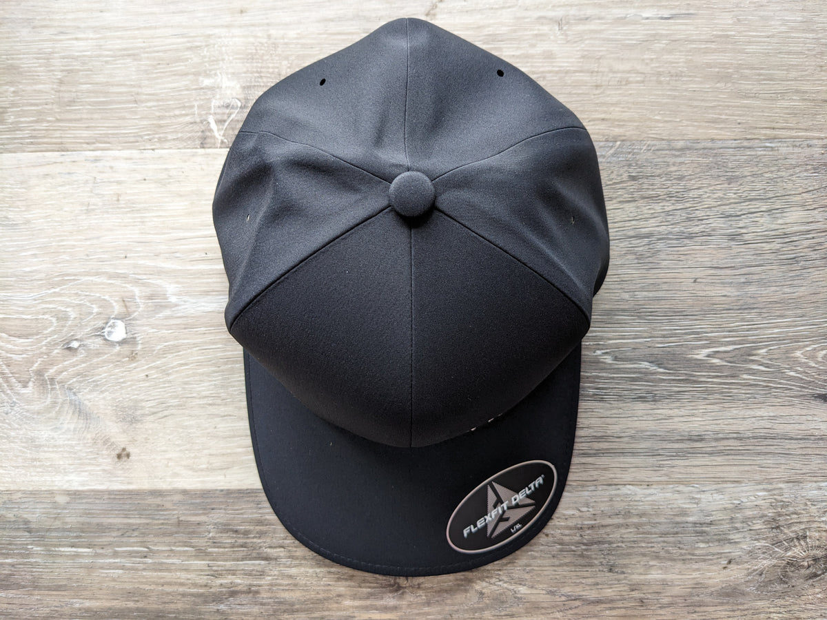 Flexfit: Delta® Cap (Black/White) - L/XL – VH07V