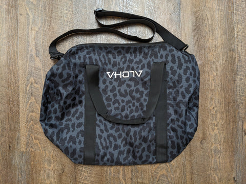 VH07V 29L Duffel Bag (Black Cheetah)