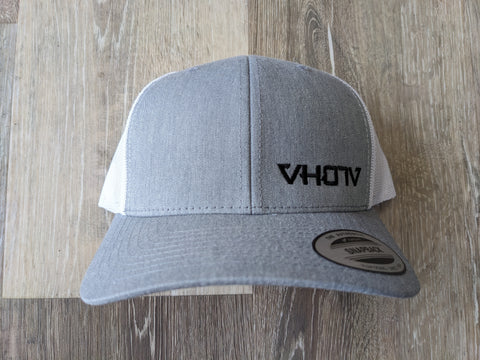 Snapback: Classic Curved Bill Trucker with Small Black logo (Gray/White)